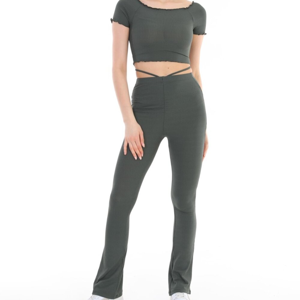 CMFSHN | Casual Flare Pant/Top Set